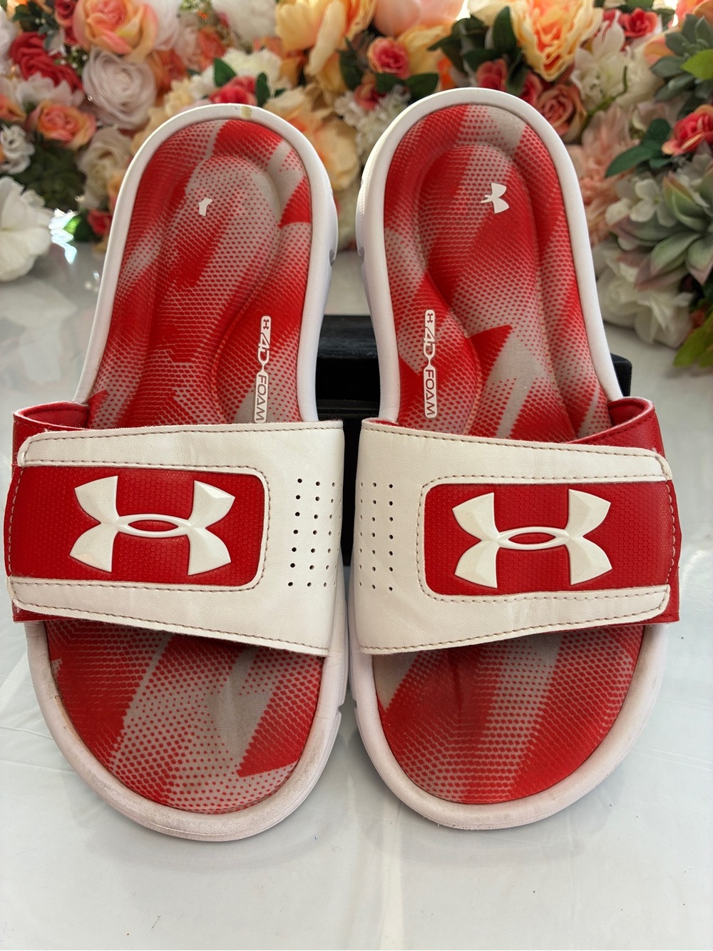 Under Armour Women’s Ignite VIII 4D Foam Red White Adjustable Slide Sandals